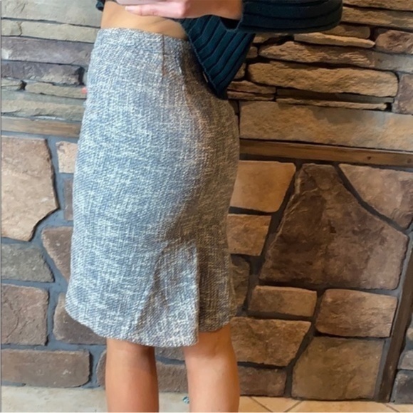Tory‎ Burch Gray Tweed Pencil Skirt Size 2 - Picture 2 of 12